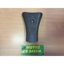 TAPA DEPOSITO GASOLINA NEGRA APRILIA SR